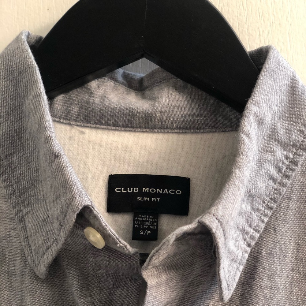 Lot of 2 club monaco button down shirts l/s small